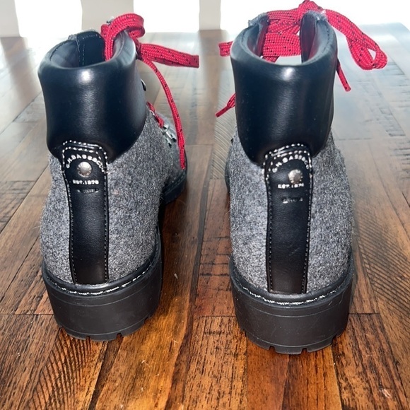 G.H. Bass & Co. Aubrey Women Size 7 Hiker
Boots charcoal gray cabincore - Picture 4 of 11